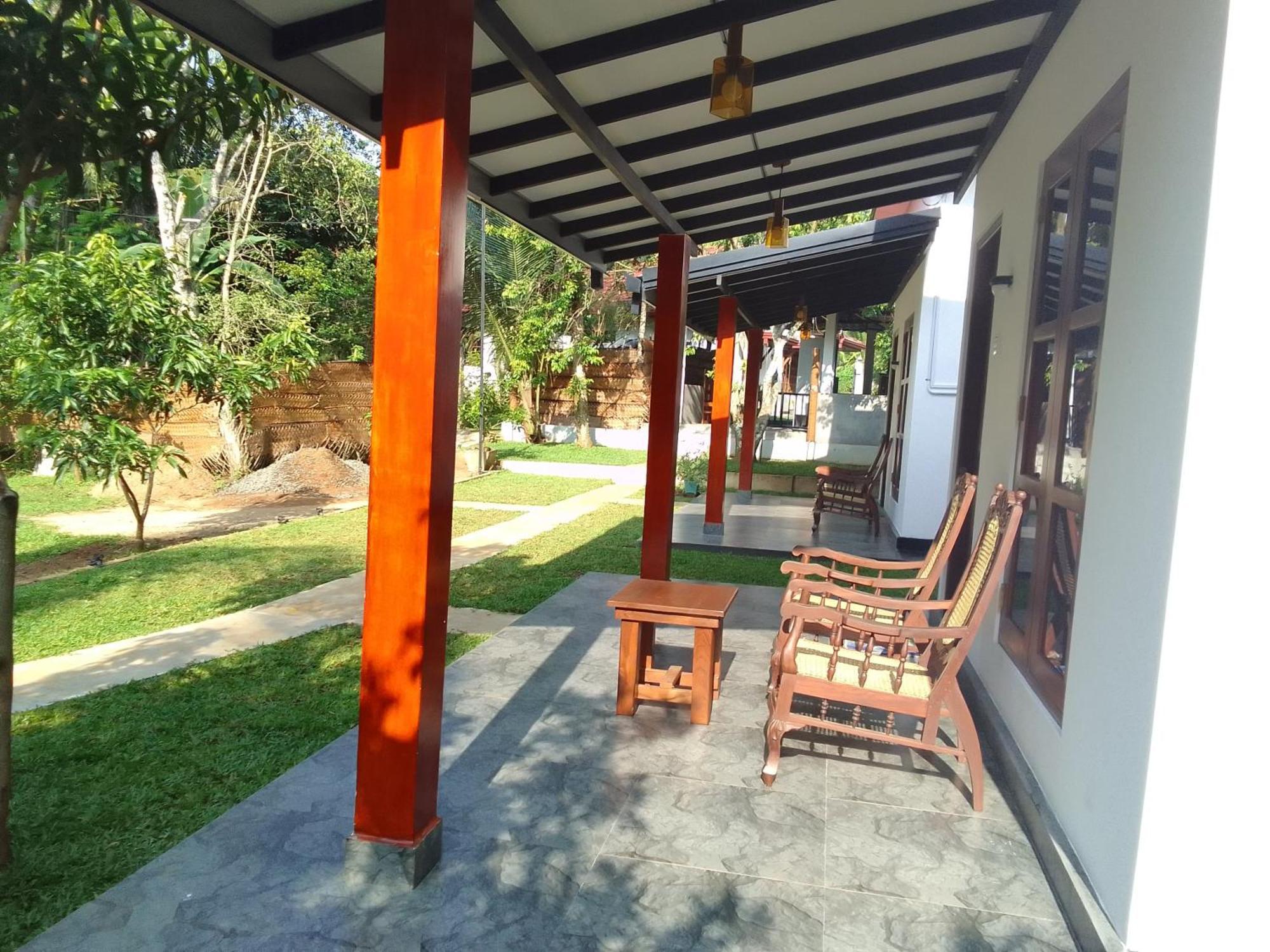 Udawalawa Safari Resort Udawalawe Exteriör bild